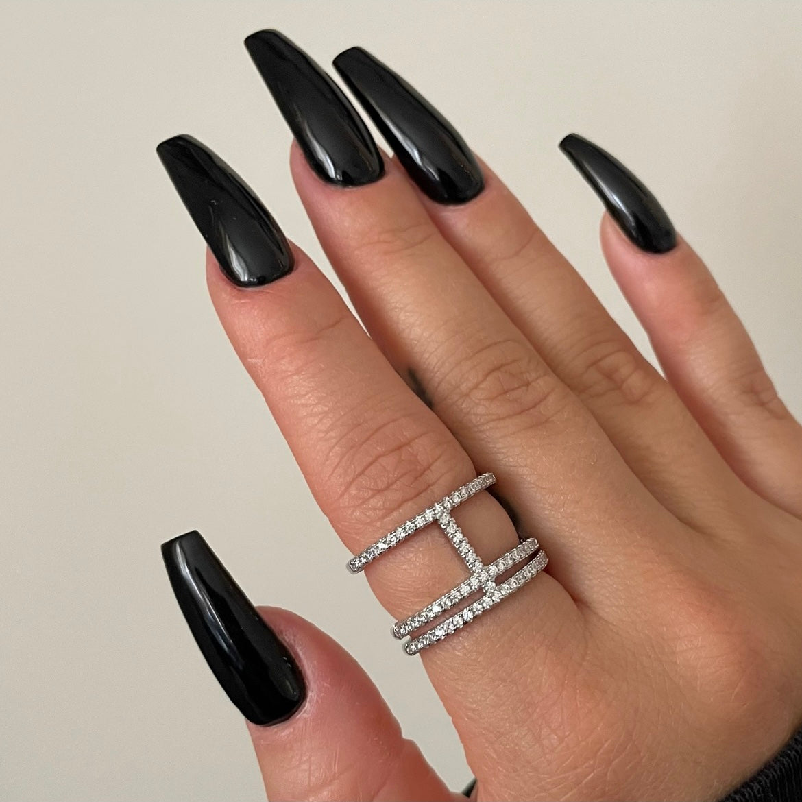 SKIE RING