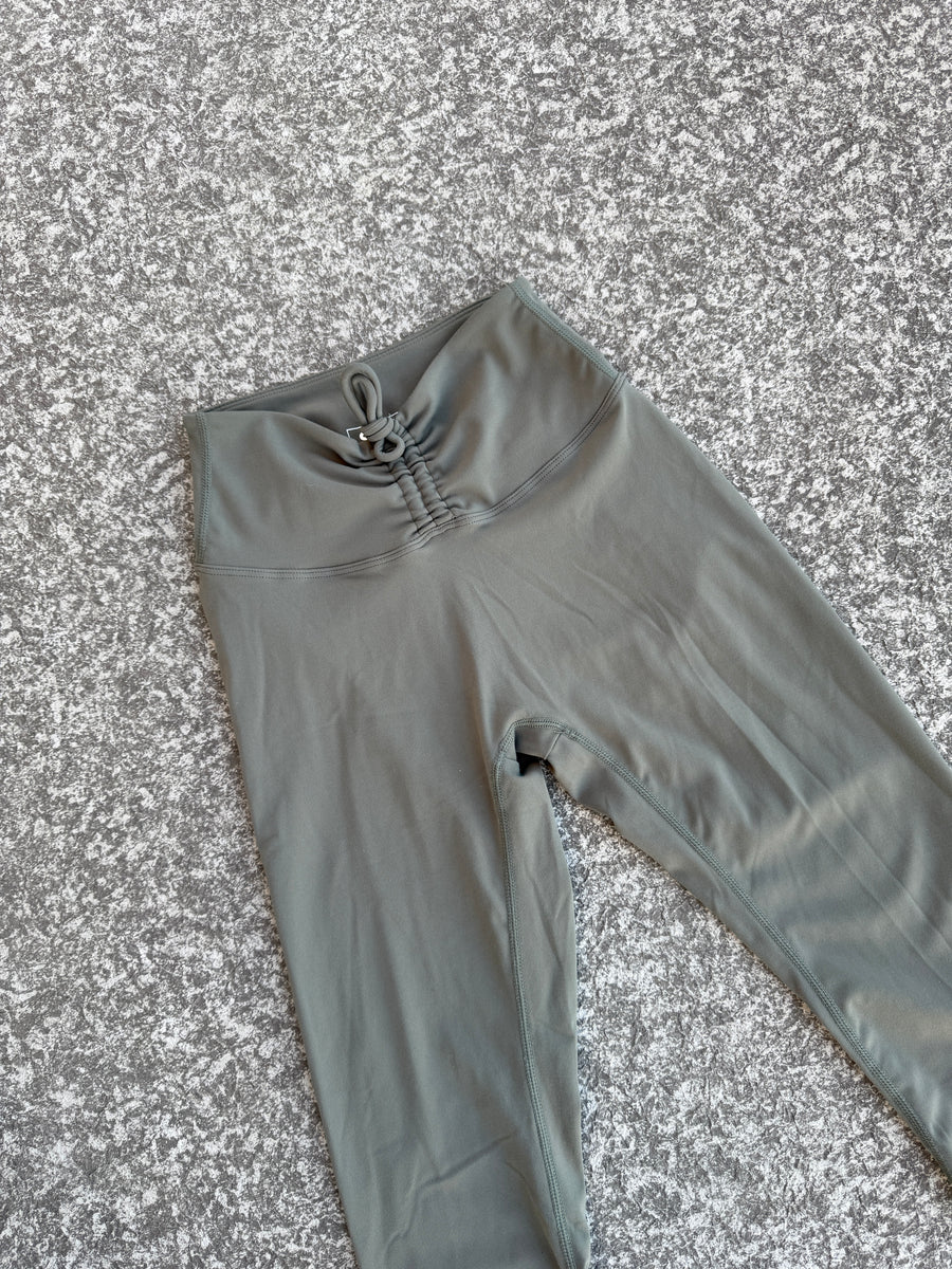 ASTRAIA LEGGINGS - OLIVE