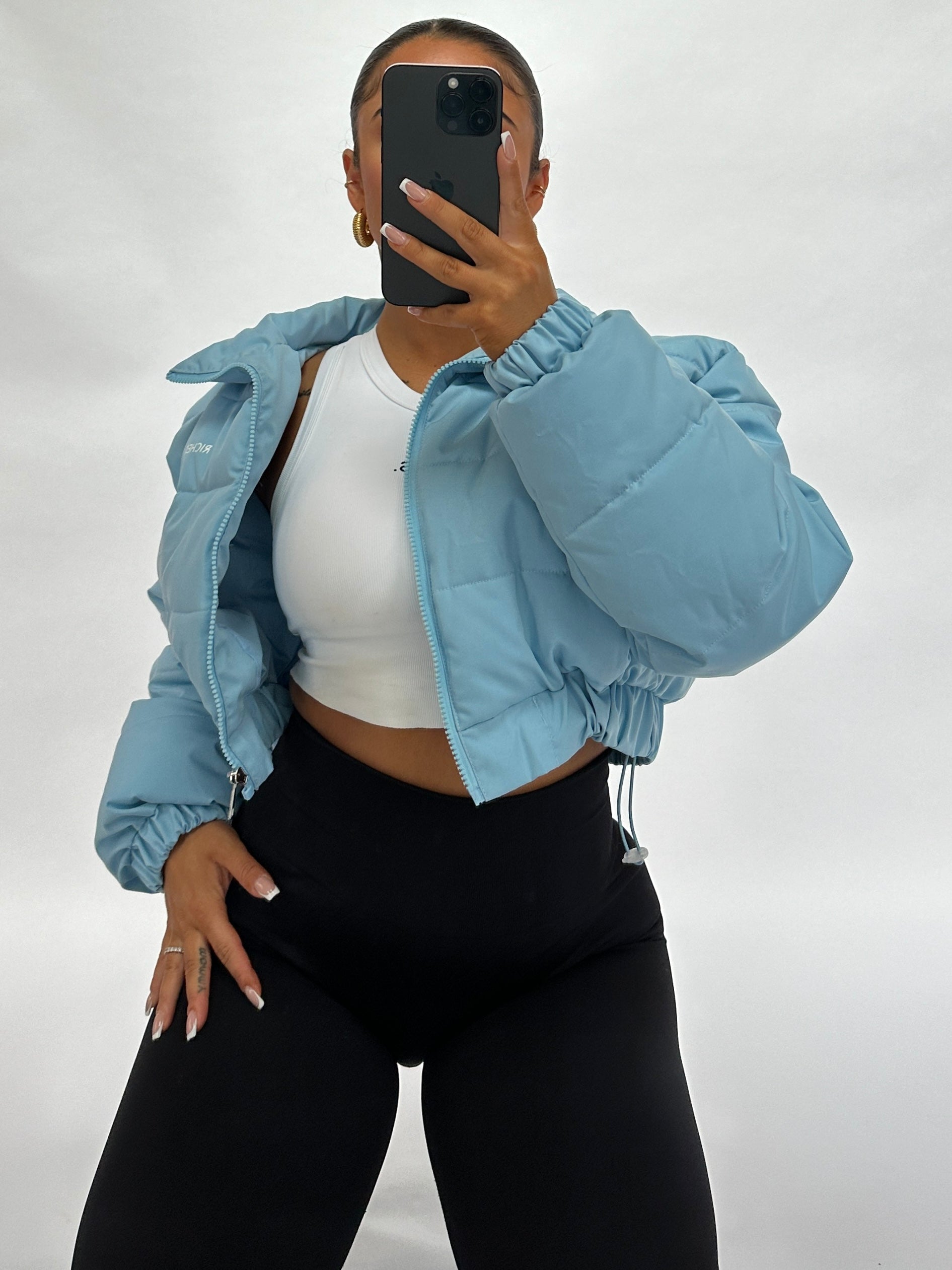 BABY BLUE CROPPED PUFFER